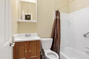 13 Courtwood Dr, Pikesville, MD 21208 - Photo 19