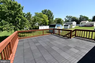 8404 Lucerne Rd, Randallstown, MD 21133 - Photo 7