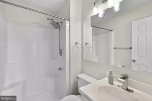 1043 Debbie Ave, Baltimore, MD 21221 - Photo 21