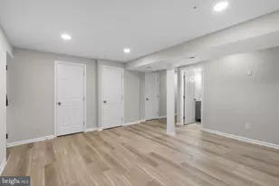 1043 Debbie Ave, Baltimore, MD 21221 - Photo 33