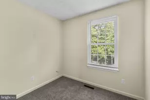 1043 Debbie Ave, Baltimore, MD 21221 - Photo 23