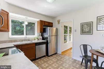 6000 Moorehead Road, Baltimore, MD 21228 - Photo 9