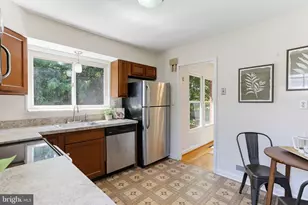 6000 Moorehead Rd, Baltimore, MD 21228 - Photo 9
