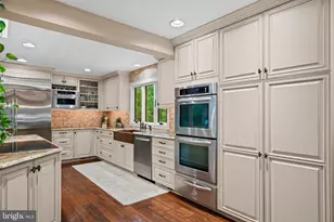7715 Grasty Rd, Baltimore, MD 21208 - Photo 11