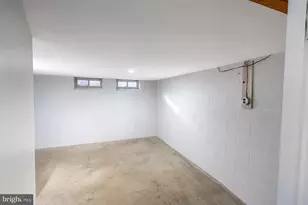 3128 Ryerson Cir, Baltimore, MD 21227 - Photo 13