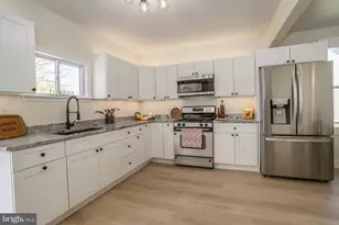 404 S Marlyn, Essex, MD 21221 - Photo 7
