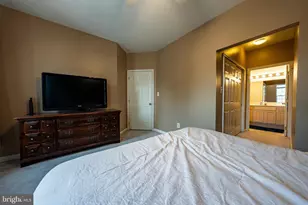 5000 Hollington Dr, Owings Mills, MD 21117 - Photo 15