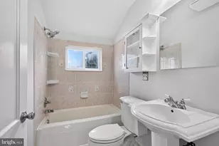 2814 Moorgate Rd, Dundalk, MD 21222 - Photo 13