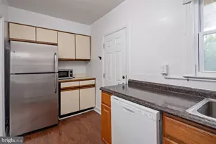5107 Leeds, Baltimore, MD 21227 - Photo 5