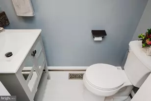 84 Roger Valley Ct, Baltimore, MD 21234 - Photo 7