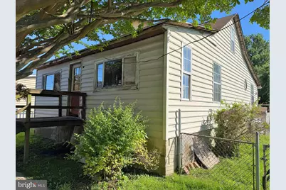1124 N Point Road, Baltimore, MD 21222 - Photo 1
