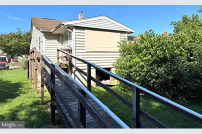1124 N Point Road, Baltimore, MD 21222 - Photo 3