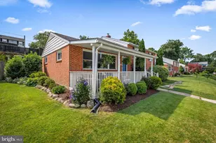 205 Brookside Dr, Baltimore, MD 21228 - Photo 5