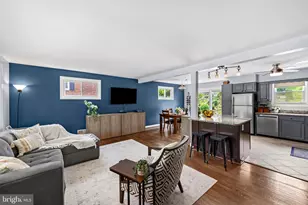 205 Brookside Dr, Baltimore, MD 21228 - Photo 3