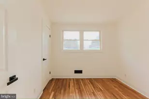 8206 Arrowhead Rd, Pikesville, MD 21208 - Photo 23