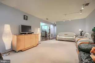 3 Pipe Hill Ct, Baltimore, MD 21209 - Photo 9