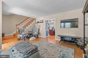 409 Stratford Rd, Baltimore, MD 21228 - Photo 7