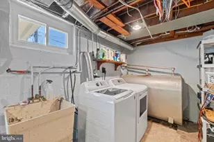 409 Stratford Rd, Baltimore, MD 21228 - Photo 27