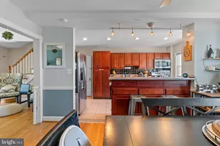 409 Stratford Rd, Baltimore, MD 21228 - Photo 9