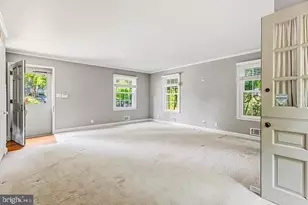 302 Dixie Dr, Towson, MD 21204 - Photo 29
