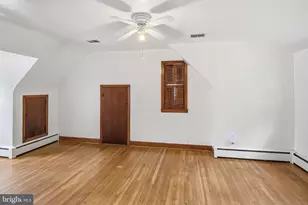 211 Hillendale Ave, Baltimore, MD 21227 - Photo 19