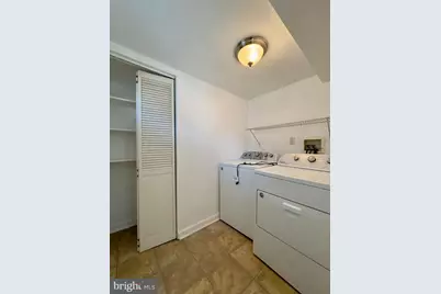 8252 Longpoint Road, Baltimore, MD 21222 - Photo 15