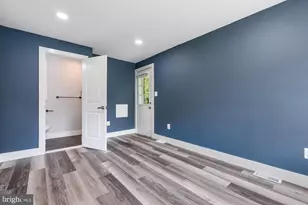 912 Adana Rd, Baltimore, MD 21208 - Photo 9