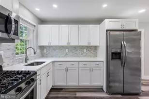 912 Adana Rd, Baltimore, MD 21208 - Photo 7