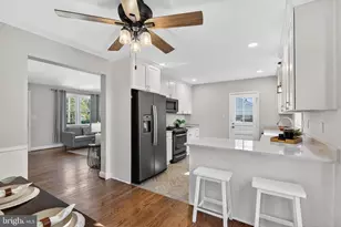 2108 Oak Lodge Rd, Baltimore, MD 21228 - Photo 5