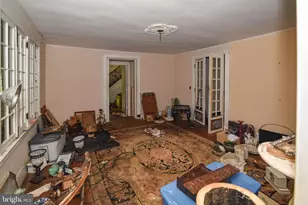 1 N Rolling Rd, Baltimore, MD 21228 - Photo 9
