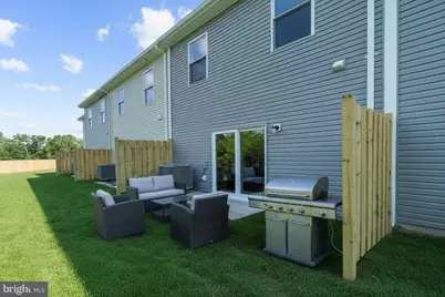 8133 Bartholomew Court, Baltimore, MD 21206 - Photo 3