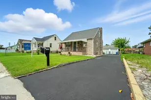 1608 Howard, Baltimore, MD 21221 - Photo 3