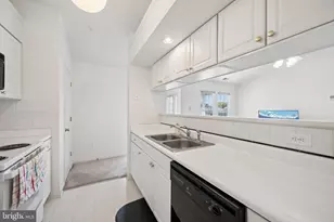 7653 Gladstone Rd, Windsor Mill, MD 21244 - Photo 21