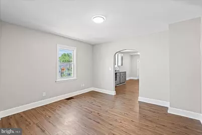 17 Sollers Point Road, Dundalk, MD 21222 - Photo 5