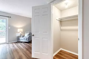 39 Perryfalls Pl, Baltimore, MD 21236 - Photo 9