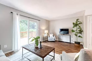 39 Perryfalls Pl, Baltimore, MD 21236 - Photo 5