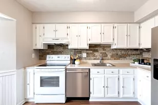 39 Perryfalls Pl, Baltimore, MD 21236 - Photo 13