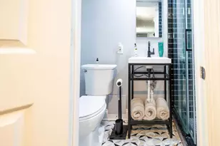 2015 Hillcrest Rd, Baltimore, MD 21207 - Photo 21