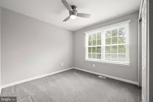 102 Bishops Ln, Catonsville, MD 21228 - Photo 33