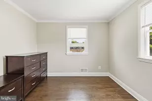 1733 White Oak Ave, Parkville, MD 21234 - Photo 11