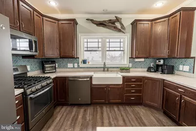 9031 Hinton Avenue, Baltimore, MD 21219 - Photo 15