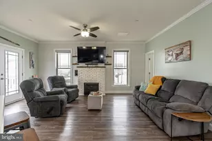 9031 Hinton Ave, Baltimore, MD 21219 - Photo 9