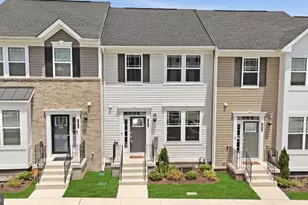 2403 Woodlands Rd, Baltimore, MD 21244 - Photo 3