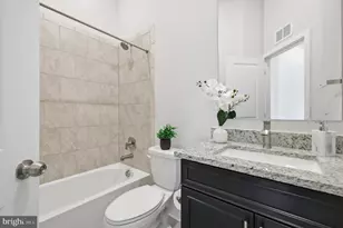 2403 Woodlands Rd, Baltimore, MD 21244 - Photo 29
