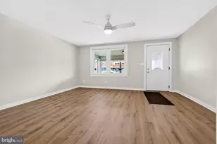 7860 St Claire Ln, Baltimore, MD 21222 - Photo 11