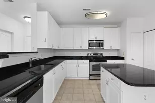 400 Symphony Circle, Cockeysville, MD 21030 - Photo 11