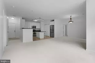 400 Symphony Circle, Cockeysville, MD 21030 - Photo 5