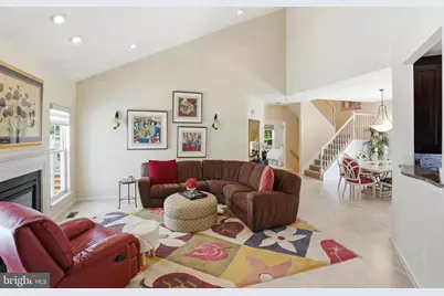 300 Glatisant Place #300, Pikesville, MD 21208 - Photo 3