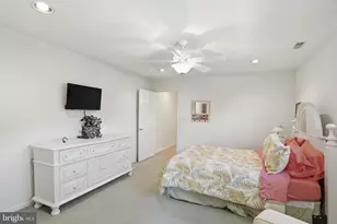 300 Glatisant Pl, Pikesville, MD 21208 - Photo 25