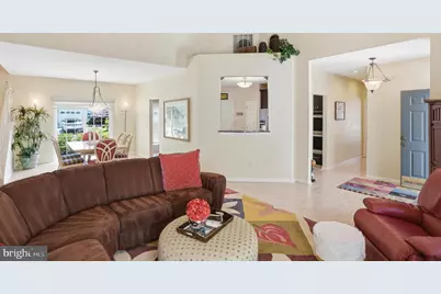 300 Glatisant Place #300, Pikesville, MD 21208 - Photo 5